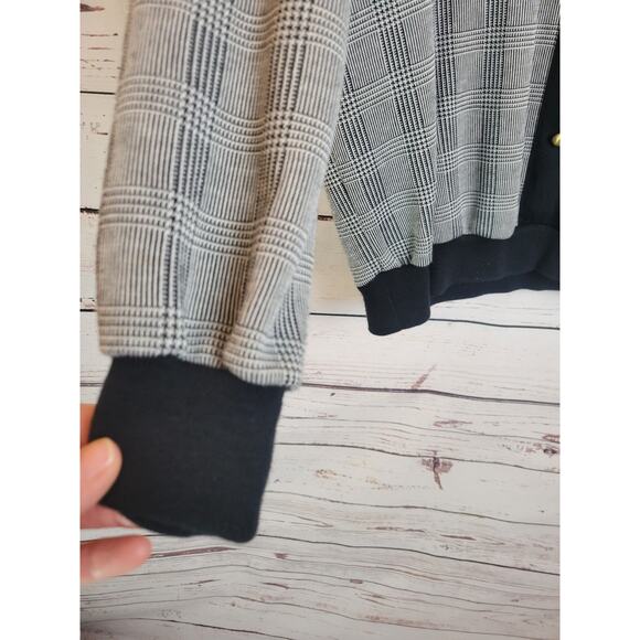 Alfred Dunner Gray Black Colorblock Buttons Long Sleeve Top Women's Size Large - Picture 6 of 8